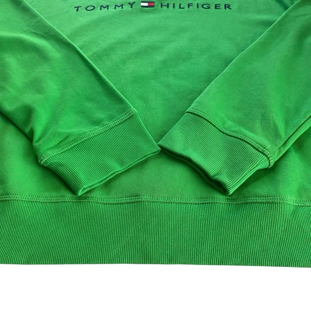 Tommy Hilfiger Men's Large Vibrant‎ Green Crewneck Sweatshirt Embroidered Logo